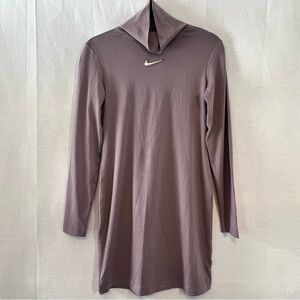 NWT Nike Women’s S Dusty Pink/Purple Long Sleeve Mock Neck Slim Fit Dress